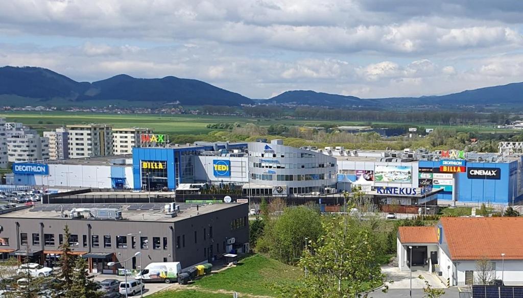 Apartman Mikaela 68 M2 Poprad Exterior photo